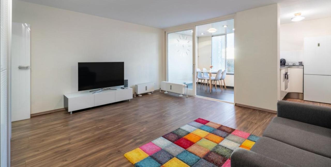 Apartment Am Eiskanal Аугсбург Екстериор снимка